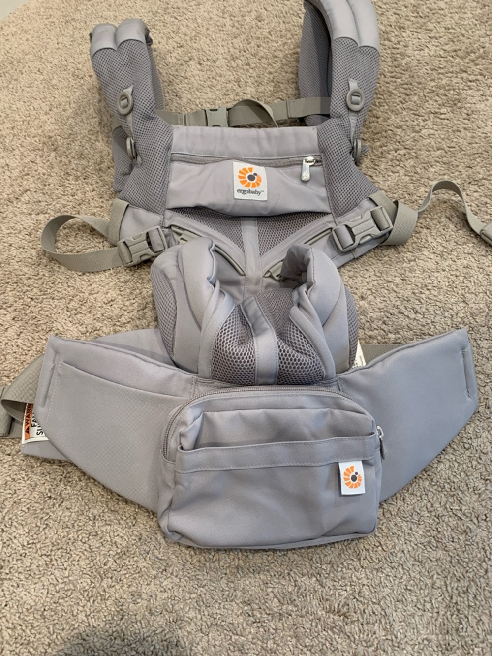 Ergobaby - Picture 3 of 5